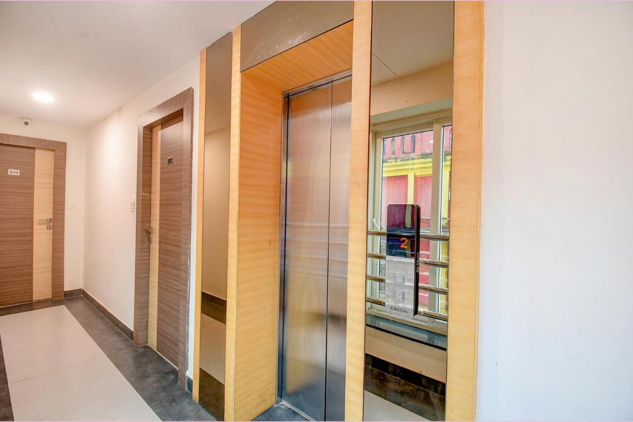 Fabhotel Kzar Select - 2Km From Park Street Calcutta Buitenkant foto