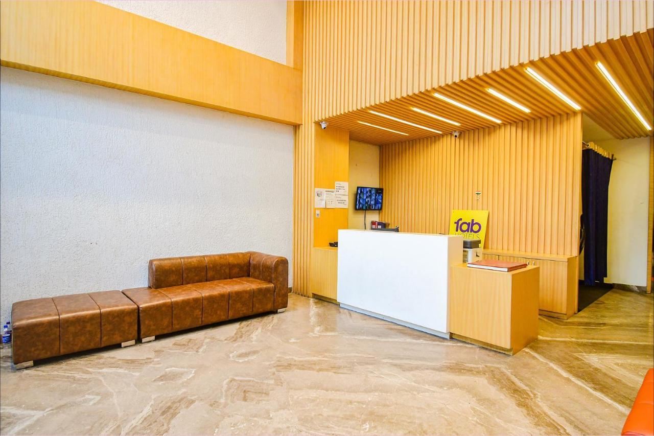 Fabhotel Kzar Select - 2Km From Park Street Calcutta Buitenkant foto