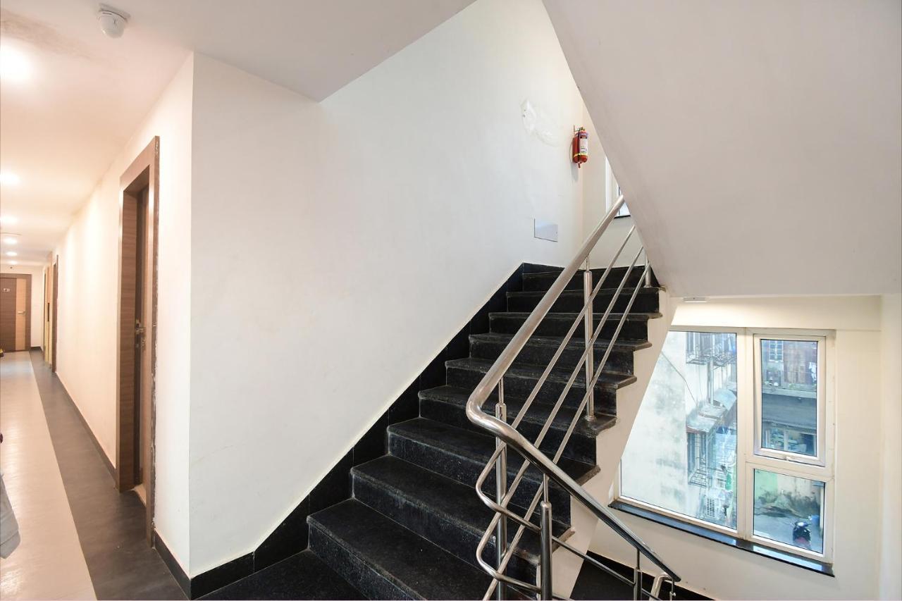 Fabhotel Kzar Select - 2Km From Park Street Calcutta Buitenkant foto