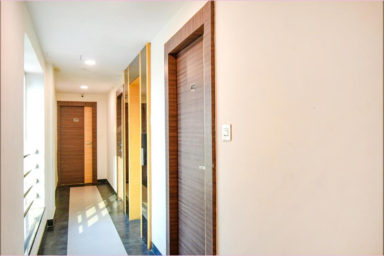 Fabhotel Kzar Select - 2Km From Park Street Calcutta Buitenkant foto